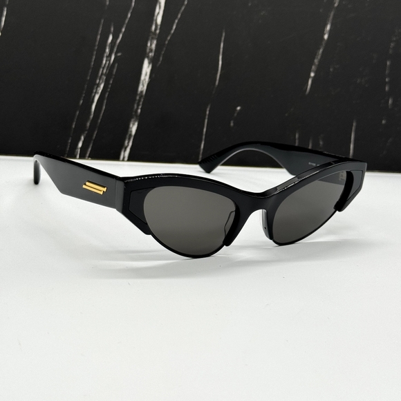 NEW BV1102S 001 BOTTEGA VENETA WOMEN SUNGLASSES BOTTEGA VENETA BLACK EYEWEAR
